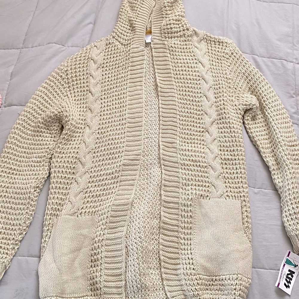 CARDIGAN HOODIE🤍